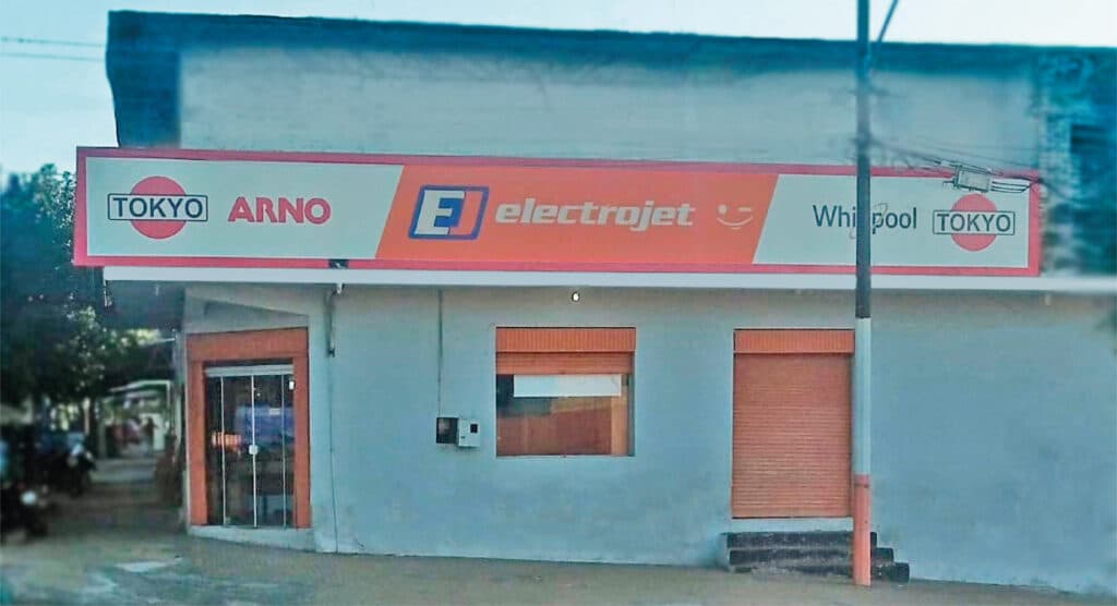 Fachada de Suc. Caacupé